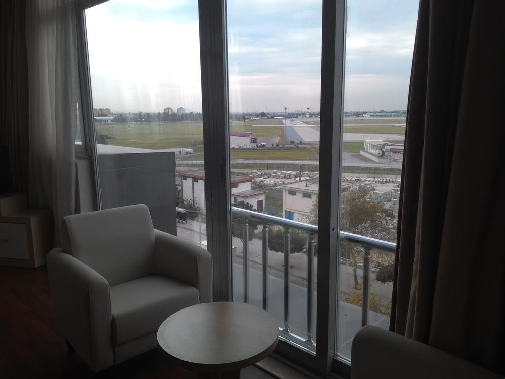 Guney Adana Otel Pokoj fotografie